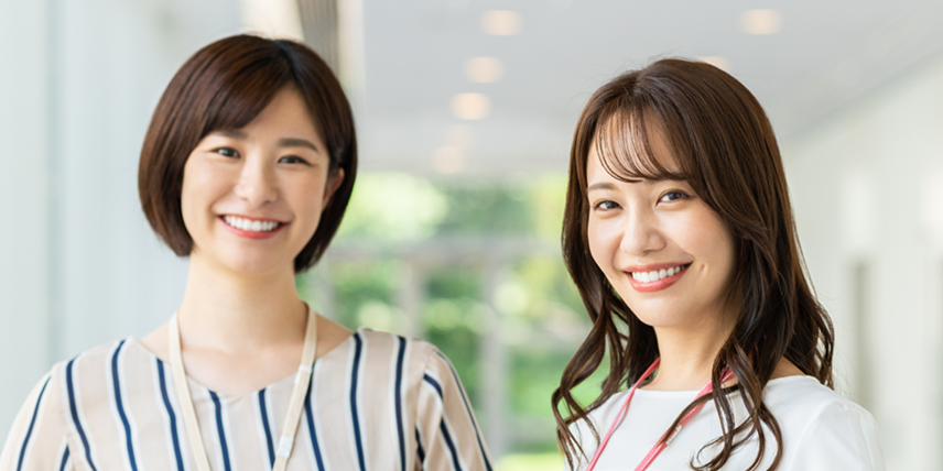 女性2人